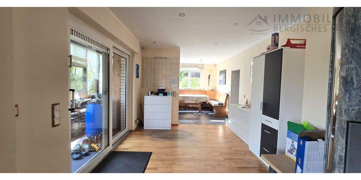 Einfamilienhaus Hückeswagen Kobeshofen - 6 Zimmer, 220 m&sup2;, 569.000&euro; | Angebot:25737808