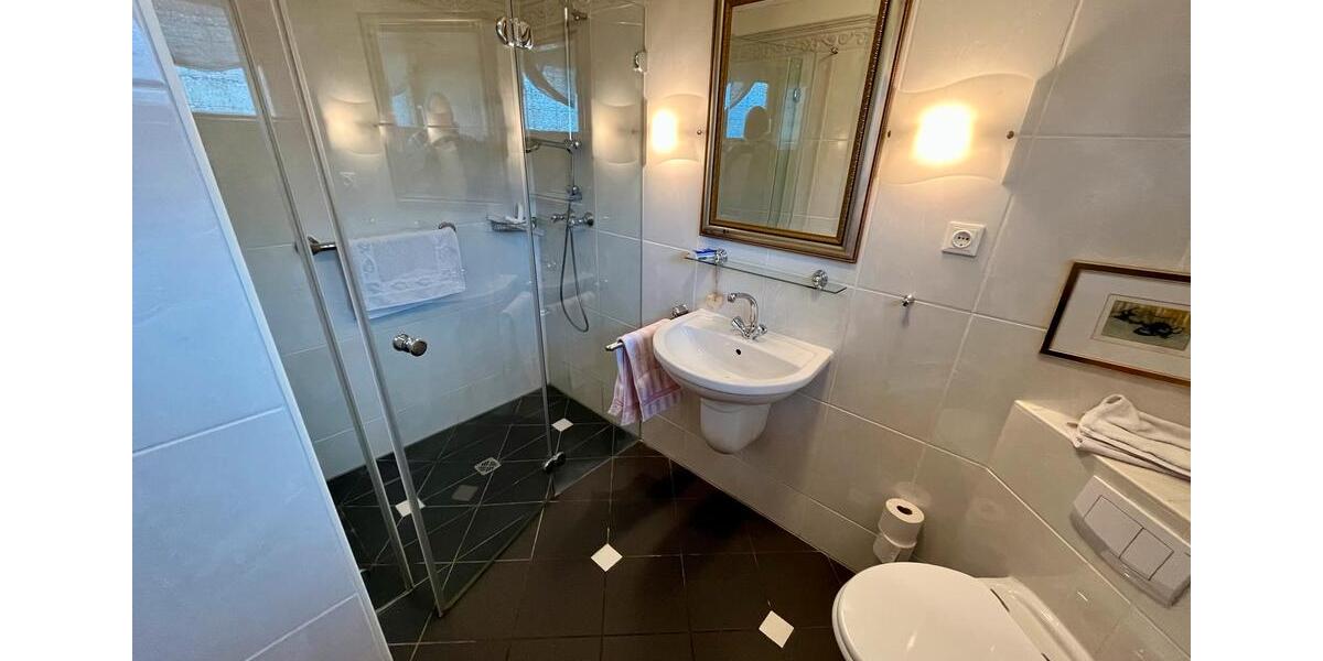 Reihenhaus Wuppertal Eckbusch - 5 Zimmer, 150 m&sup2;, 495.000&euro; | Angebot:26296390