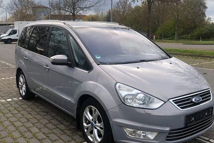 Ford Galaxy 305.000 km 3.300 &euro; frechen 50226
