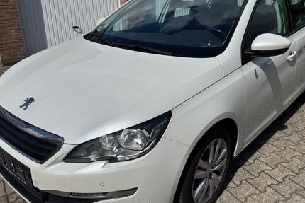 Peugeot 308 176.000 km 4.500 &euro; Neuss 41462