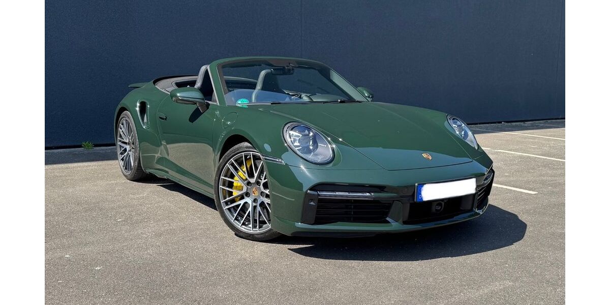 Porsche 992 12.500 km 219.490 &euro; Köln 50858