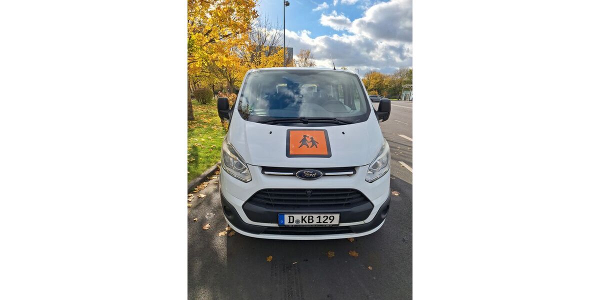 Ford Transit Custom 117.000 km 13.900 &euro; Düsseldorf 40468