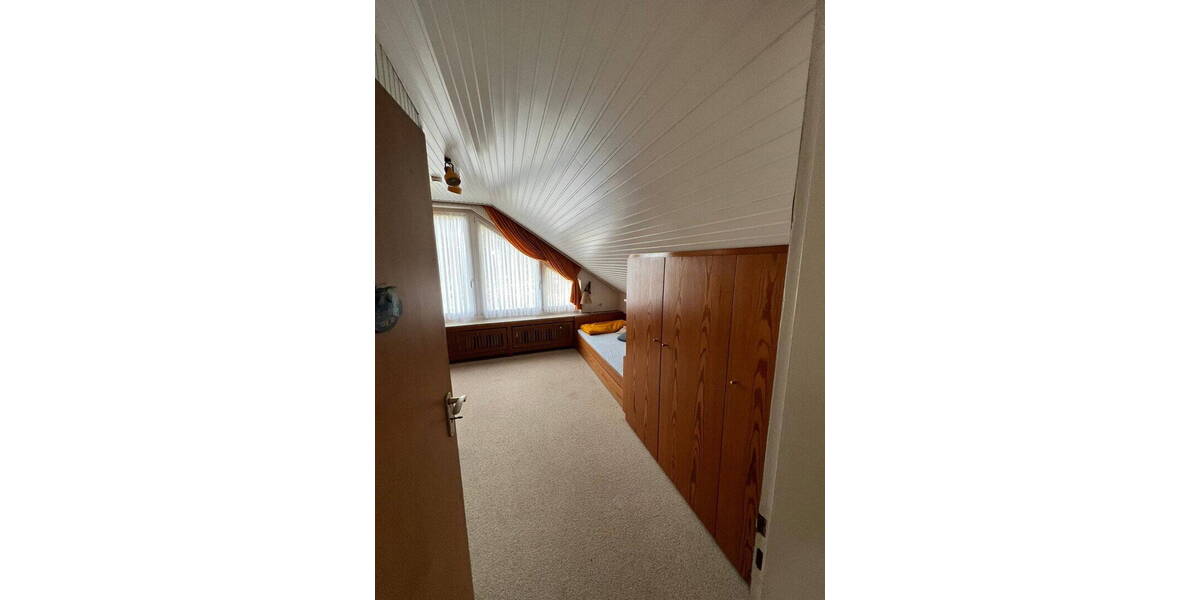 Einfamilienhaus Ratingen Lintorf - 1 Zimmer, 268 m&sup2;, 1.100.000&euro; | Angebot:26137001
