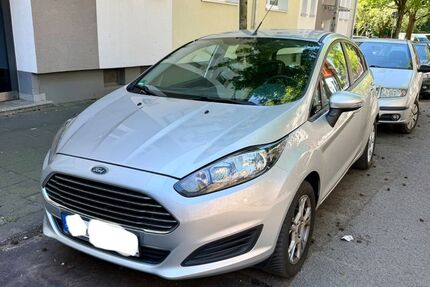 Ford Fiesta 133.155 km 3.700 &euro; Mülheim an der ruhr 45468