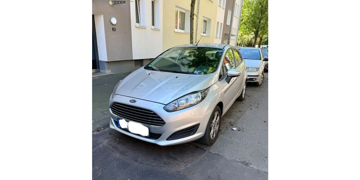 Ford Fiesta 133.155 km 3.700 &euro; Mülheim an der ruhr 45468