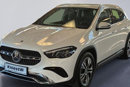 Mercedes-Benz GLA 180 15.264 km 35.990 &euro; Neuss 41464