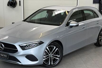 Mercedes-Benz A 180 2.275 km 30.950 &euro; Wuppertal 42281
