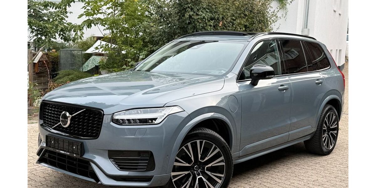 Volvo XC90 99.000 km 48.840 &euro; Düsseldorf 40468