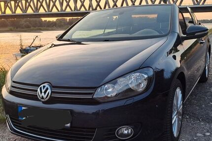 VW Golf 132.000 km 8.800 &euro; Düsseldorf 40221