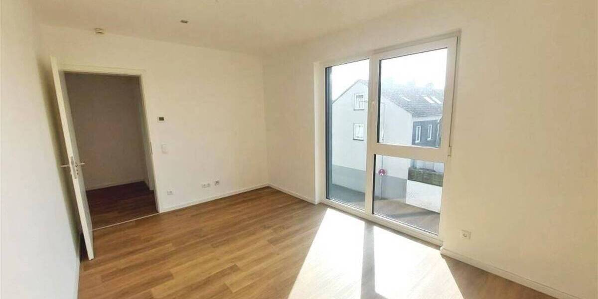 Etagenwohnung Leverkusen Quettingen - 3 Zimmer, 82 m&sup2;, 1.115&euro; | Angebot:26231039
