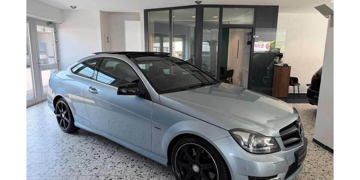 Mercedes-Benz C 250 188.622 km 13.900 &euro; Remscheid 42853