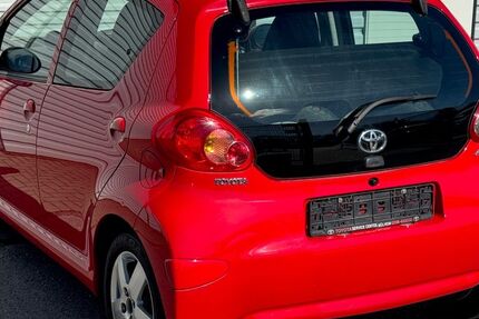 Toyota Aygo (X) 108.220 km 4.490 &euro; Solingen 42719