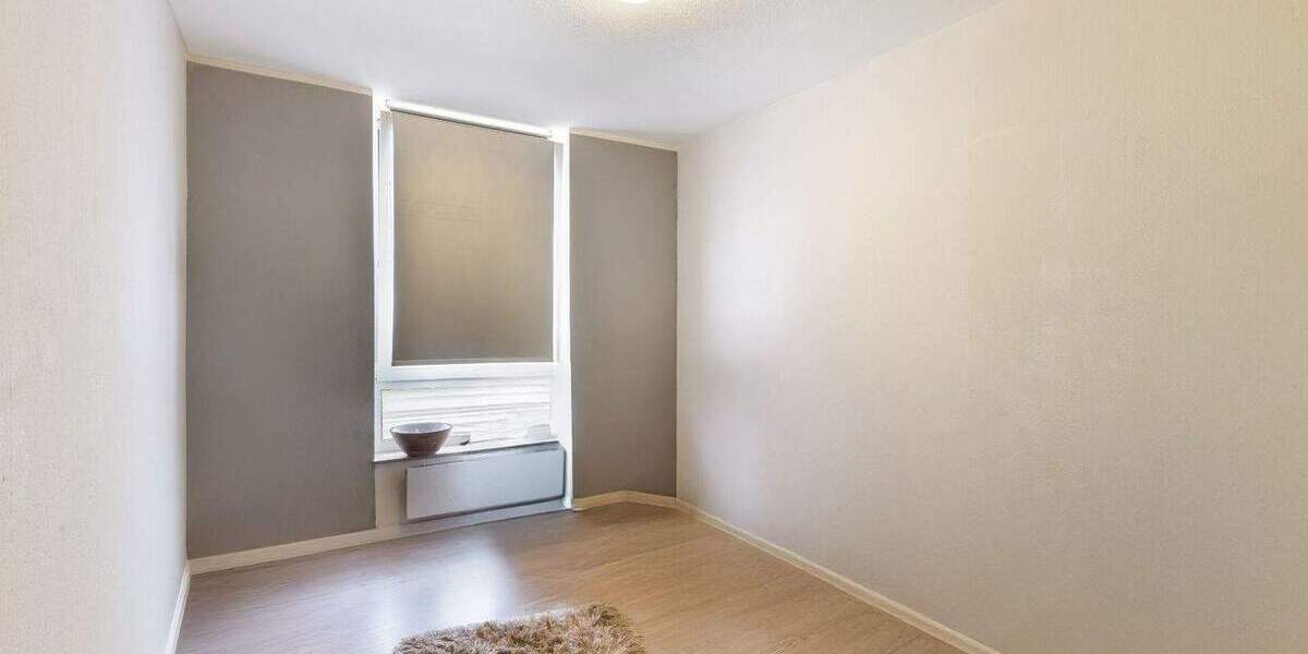 Etagenwohnung Düsseldorf Benrath - 3 Zimmer, 78 m&sup2;, 235.000&euro; | Angebot:25799863