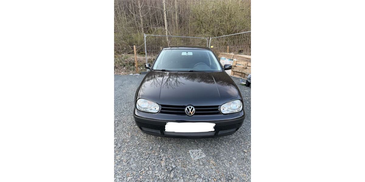 VW Golf 90.000 km 3.500 &euro; Wermelskirchen 42929