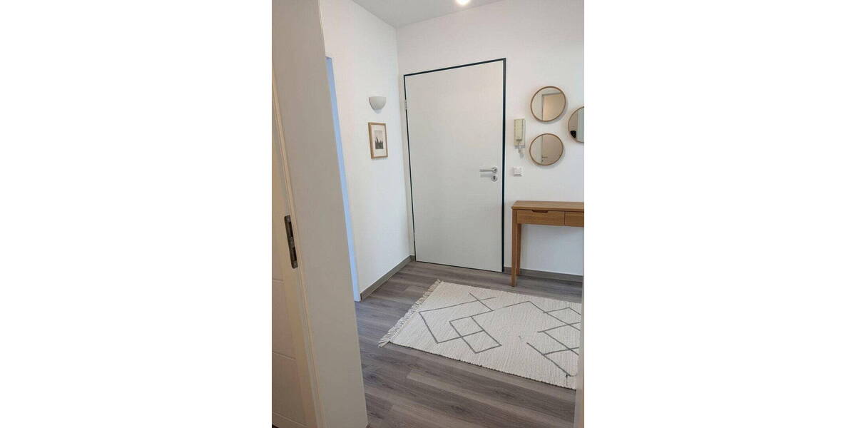 Etagenwohnung Düsseldorf Oberkassel - 2 Zimmer, 110 m&sup2;, 1.691&euro; | Angebot:26329682