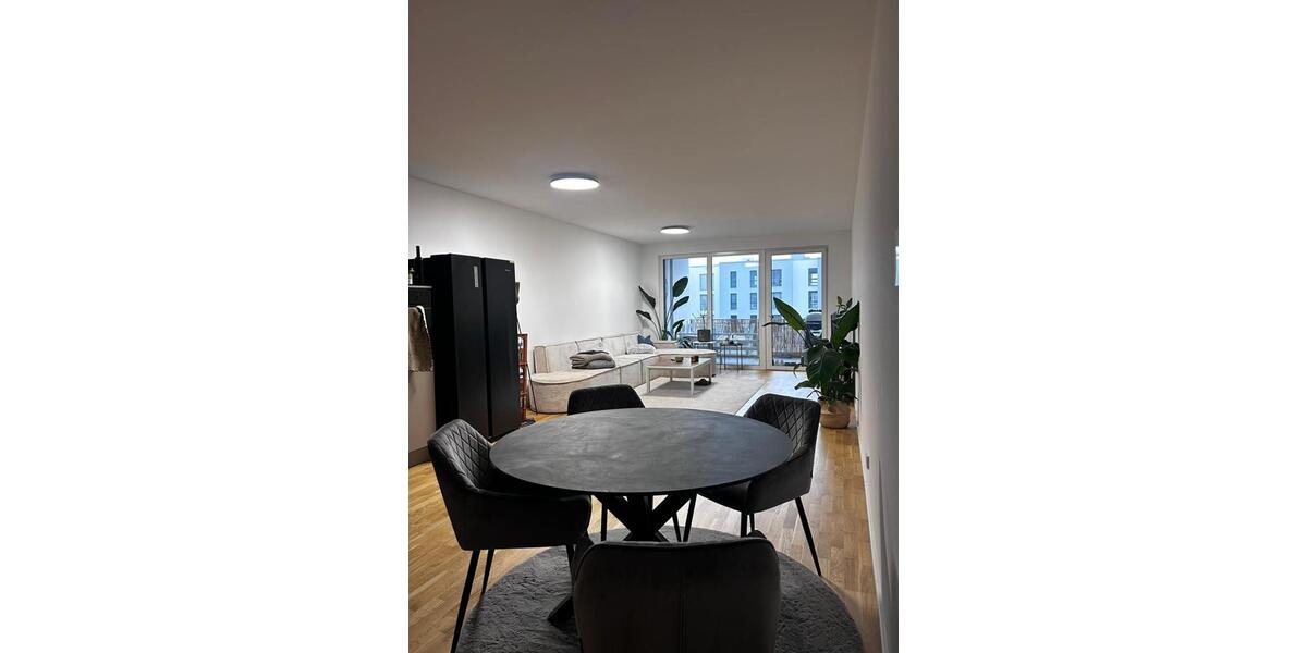 Etagenwohnung Bergisch Gladbach - 3 Zimmer, 95 m&sup2;, 1.450&euro; | Angebot:24119005