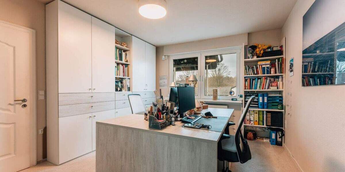 Einfamilienhaus Bergisch Gladbach Schildgen - 7 Zimmer, 282 m&sup2;, 945.000&euro; | Angebot:25799879