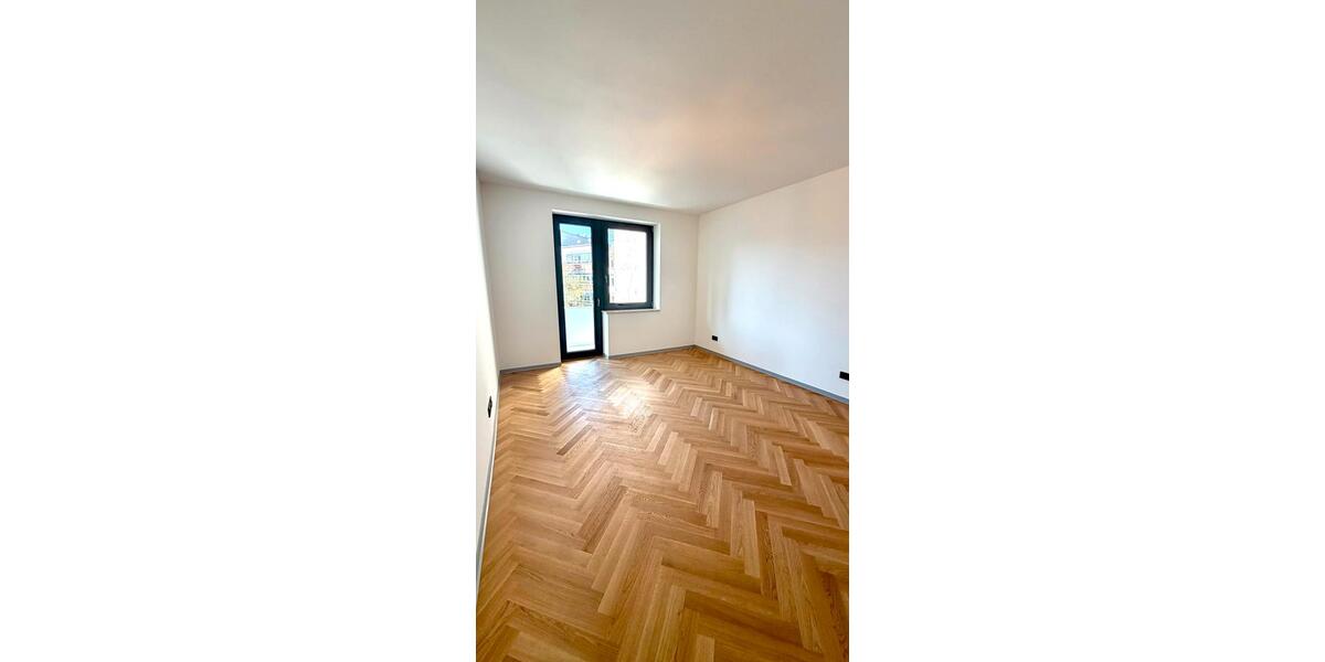 Etagenwohnung Düsseldorf Pempelfort - 3 Zimmer, 87 m&sup2;, 1.950&euro; | Angebot:25961208