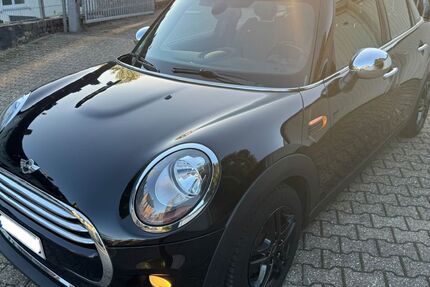 Mini Cooper 122.000 km 8.500 &euro; Remscheid 42853