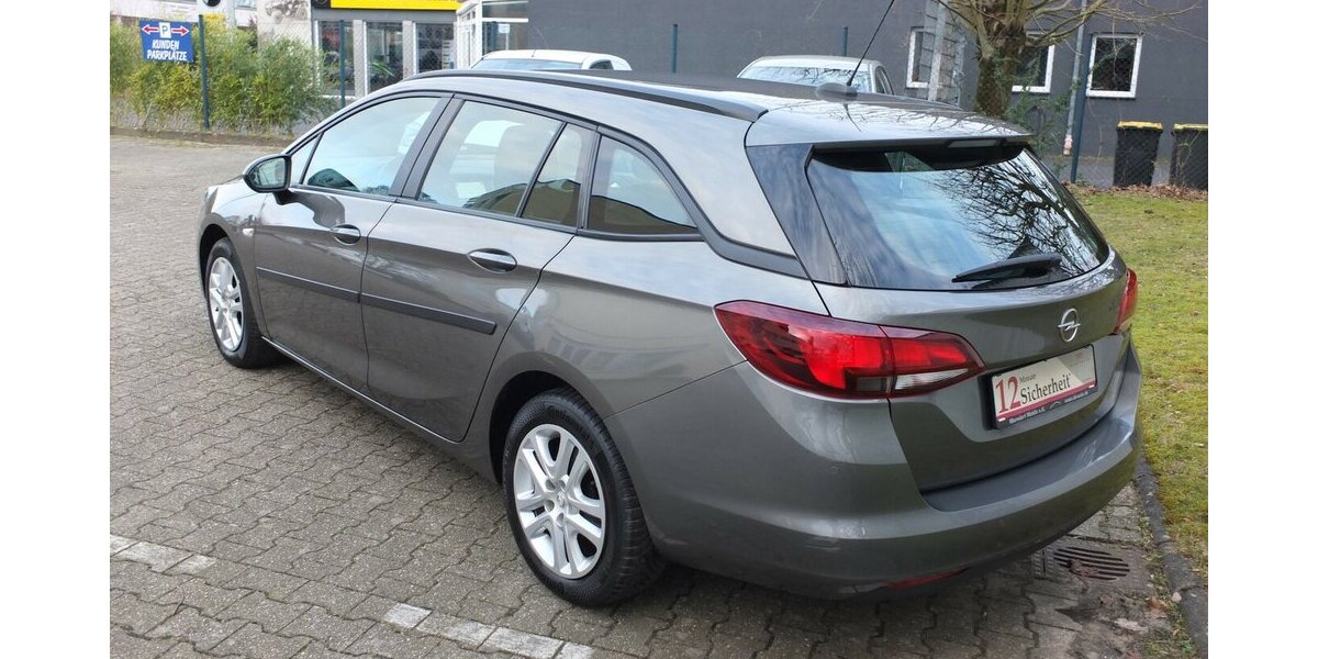 Opel Astra SPORTS TOURER NAVI 1.HD BLUETOOTH ALLWETTERR 125.000 km 9.908 &euro; Köln 50858