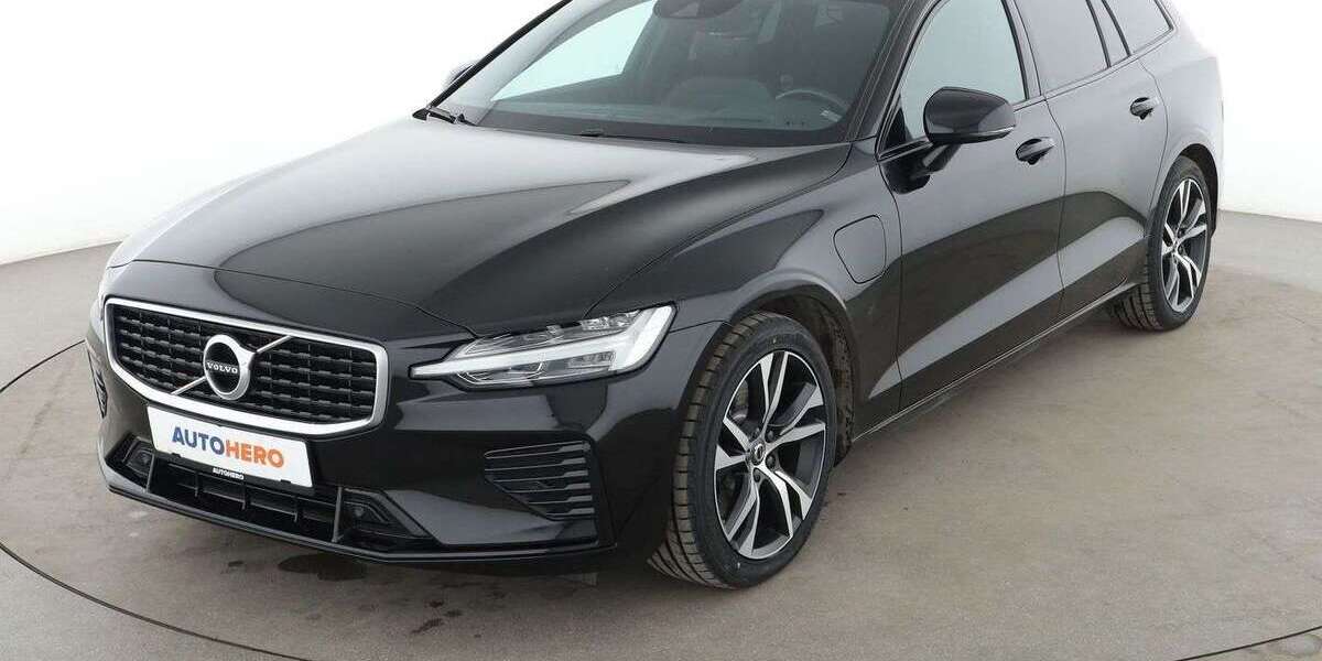 Volvo V60 112.918 km 25.880 &euro; Köln 50739