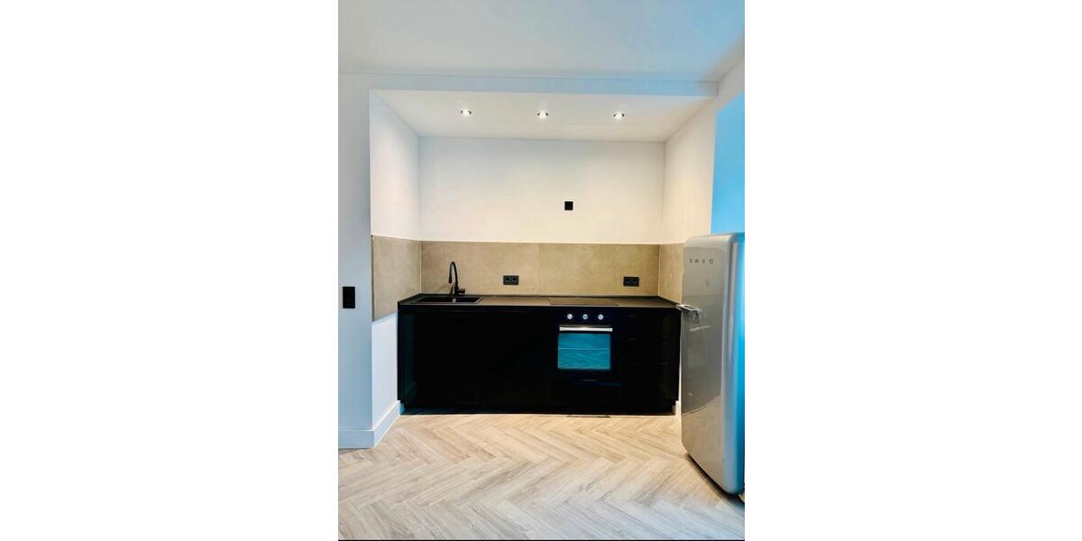 Etagenwohnung Düsseldorf Derendorf - 1 Zimmer, 28 m&sup2;, 900&euro; | Angebot:25880031