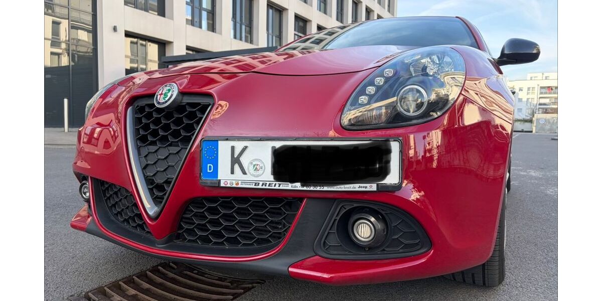 Alfa Romeo Giulietta 140.000 km 9.200 &euro; Köln 51103