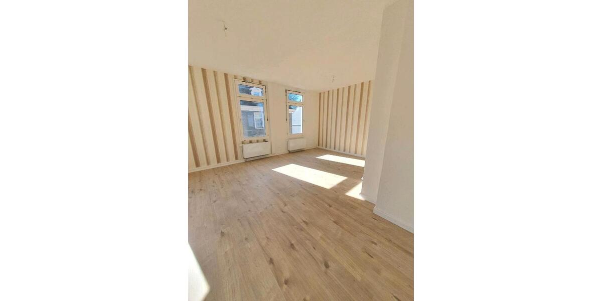 Etagenwohnung Wuppertal Gemarkung Langerfeld - 2 Zimmer, 67 m&sup2;, 85.000&euro; | Angebot:26109211