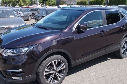 Nissan Qashqai 67.357 km 15.900 &euro; Willich 47877