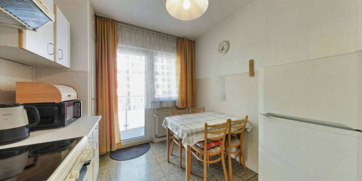 Etagenwohnung Neuss Barbaraviertel - 3 Zimmer, 74 m&sup2;, 149.000&euro; | Angebot:26291537