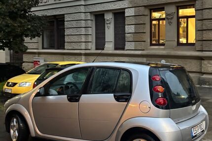 Smart ForFour 128.000 km 2.799 &euro; Köln 50733