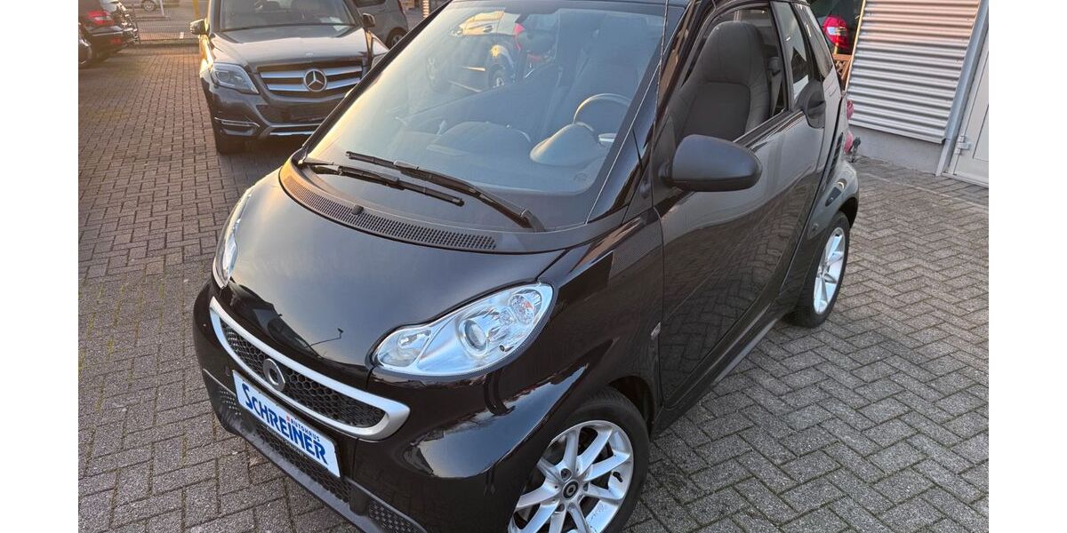 Smart ForTwo 41.600 km 8.800 &euro; Bergisch-Gladbach 51469