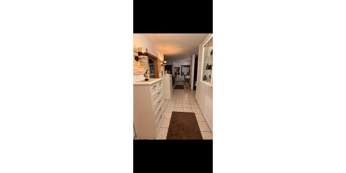 Hochparterre Solingen Aufderhöhe - 2 Zimmer, 70 m&sup2;, 850&euro; | Angebot:25433316