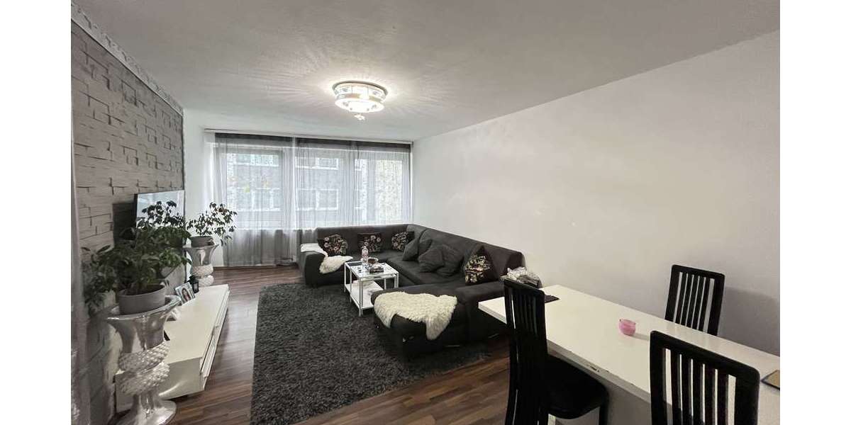 Etagenwohnung Düsseldorf Friedrichstadt - 3 Zimmer, 81 m&sup2;, 269.000&euro; | Angebot:26225212