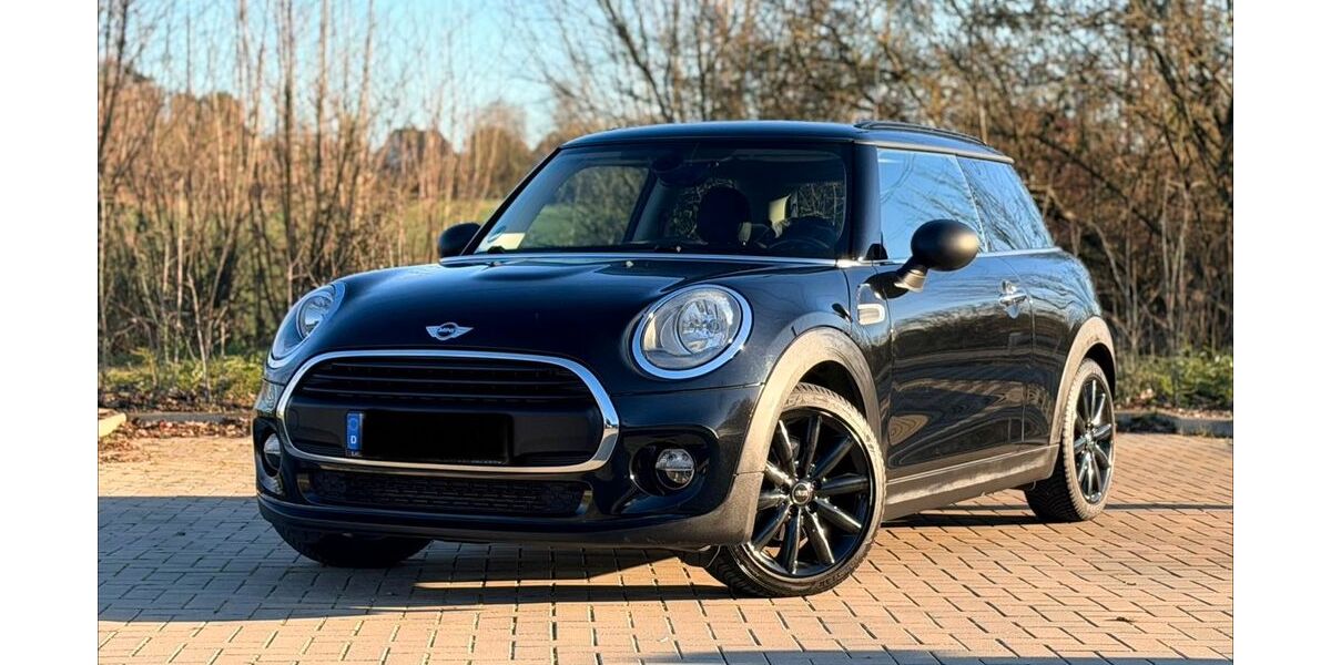 Mini ONE 114.000 km 9.500 &euro; Haan 42781
