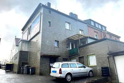 Haus Velbert - 11 Zimmer, 236 m&sup2;, 480.000&euro; | Angebot:22182131