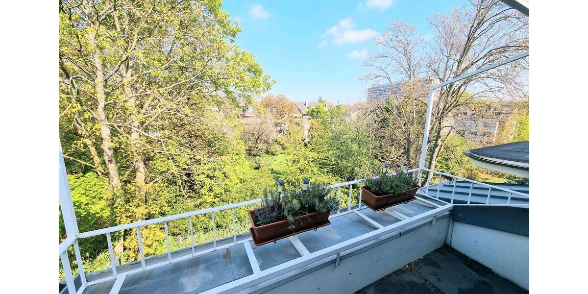 Dachgeschoßwohnung Düsseldorf Stadtbezirk 2 - 2 Zimmer, 66 m&sup2;, 999&euro; | Angebot:26268802