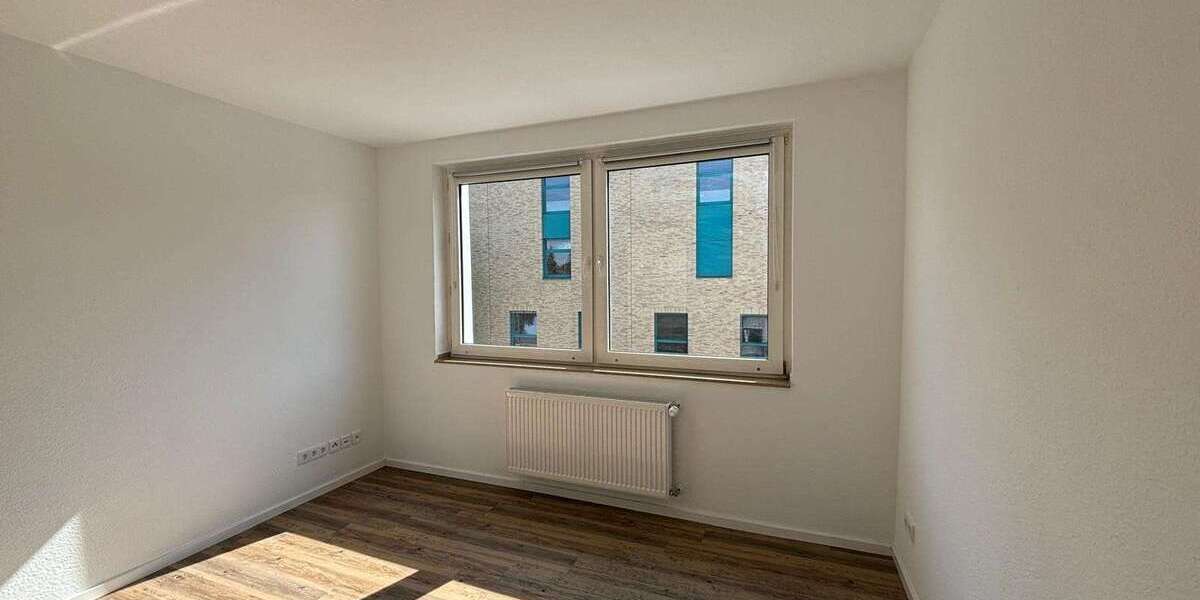 Etagenwohnung Köln Lindenthal - 1 Zimmer, 25 m&sup2;, 690&euro; | Angebot:26072765