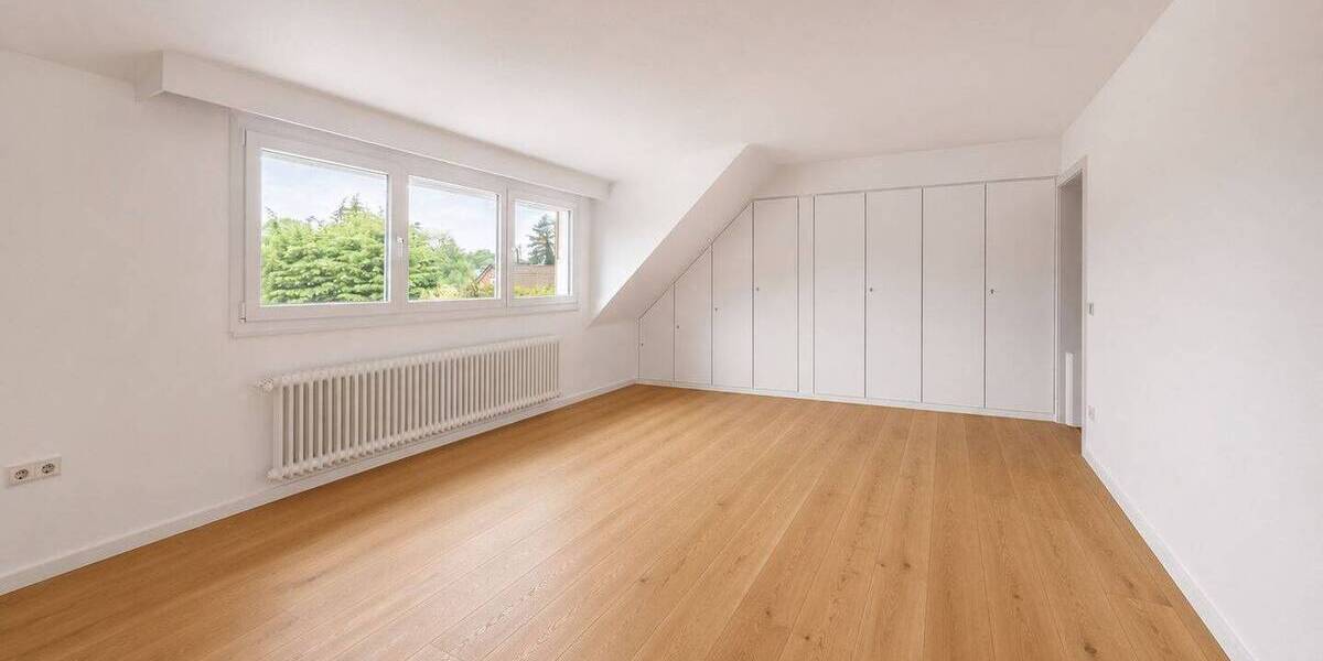 Einfamilienhaus Remscheid Süd - 8 Zimmer, 260 m&sup2;, 1.150.000&euro; | Angebot:26805125