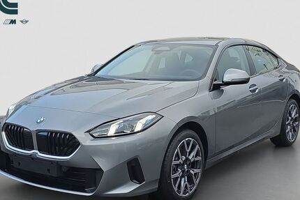 BMW 218 3.289 km 37.990 &euro; Düsseldorf 40549