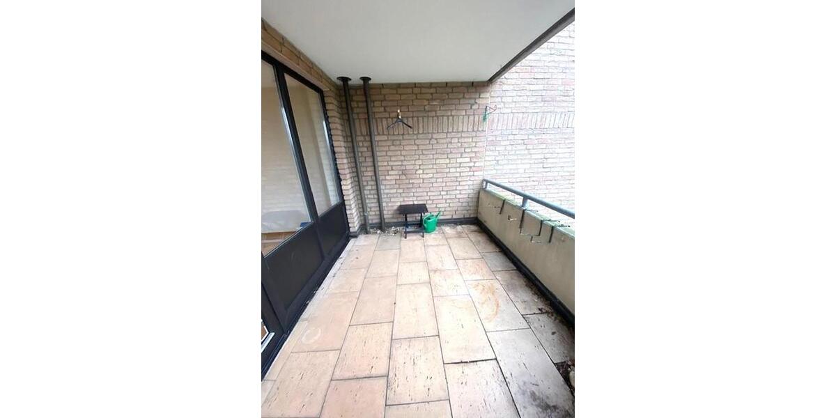 Etagenwohnung Düsseldorf Lörick - 2 Zimmer, 67 m&sup2;, 1.230&euro; | Angebot:26295365