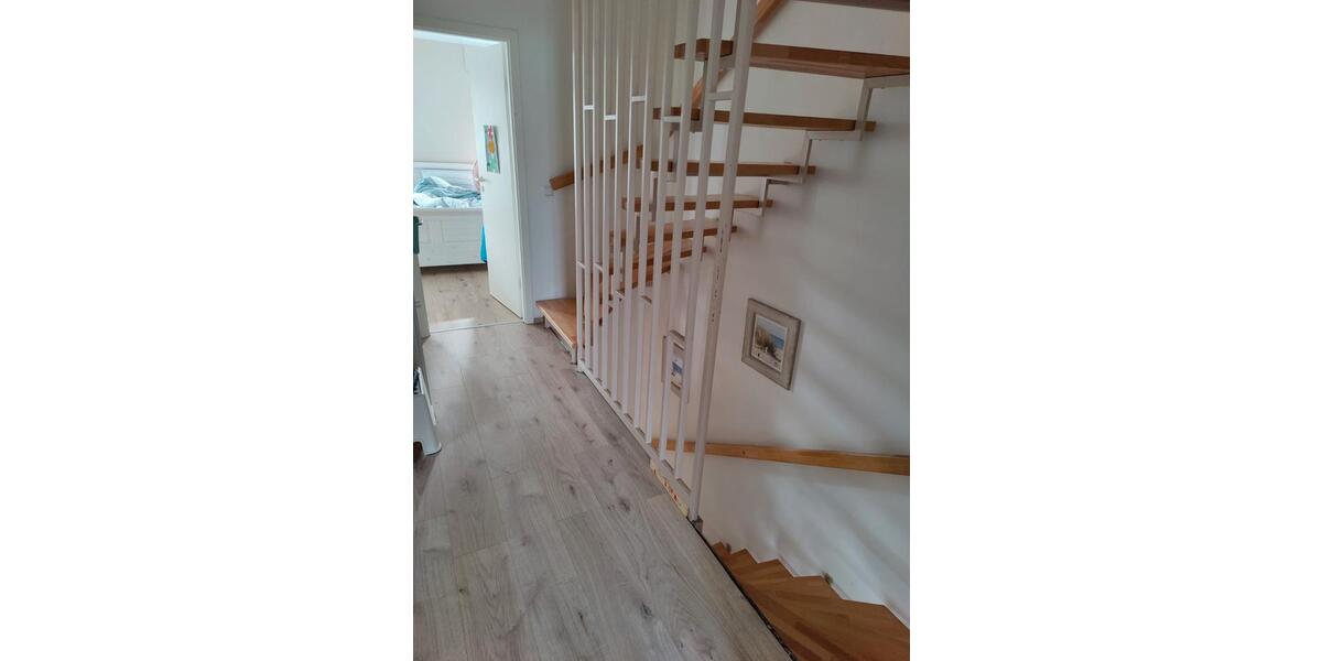 Reihenhaus Frechen - 4 Zimmer, 120 m&sup2;, 2.000&euro; | Angebot:26135309