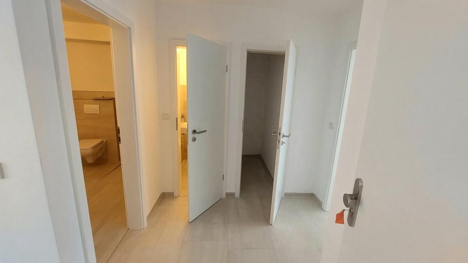 Erdgeschoßwohnung Köln Kalk - 3 Zimmer, 83 m&sup2;, 1.650&euro; | Angebot:24476955