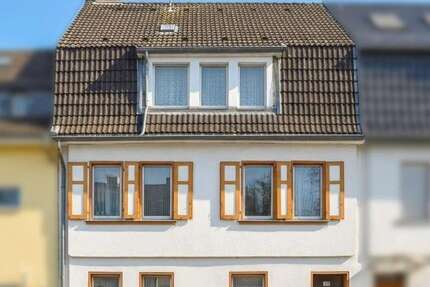 Haus Köln - Dellbrück Dellbrück - 9 Zimmer, 176 m&sup2;, 549.000&euro; | Angebot:26216574