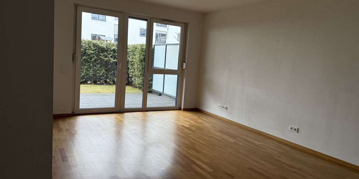 Etagenwohnung Düsseldorf Rath - 3 Zimmer, 97 m&sup2;, 1.413&euro; | Angebot:26139980