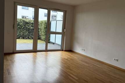 Wohnung Düsseldorf Rath - 3 Zimmer, 97 m&sup2;, 1.413&euro; | Angebot:26139980