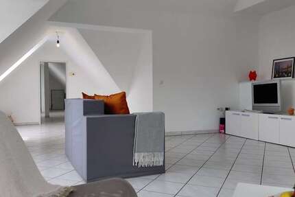 Wohnung Remscheid Alt-Remscheid - 2 Zimmer, 90 m&sup2;, 585&euro; | Angebot:26805210