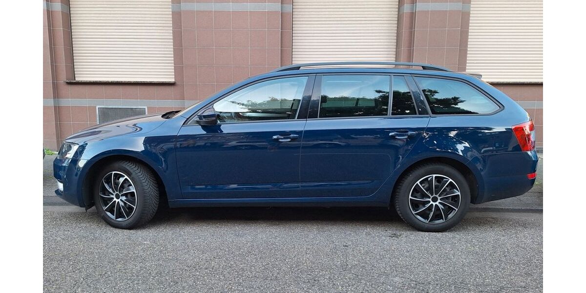 Skoda Octavia 150.000 km 8.800 &euro; Köln 50735