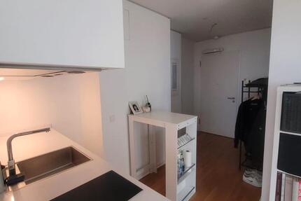 Wohnung Düsseldorf Stadtbezirk 3 - 1.5 Zimmer, 35 m&sup2;, 830&euro; | Angebot:26271492