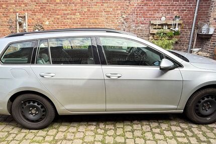 VW Golf 52.000 km 15.700 &euro; Rommerskirchen 41569